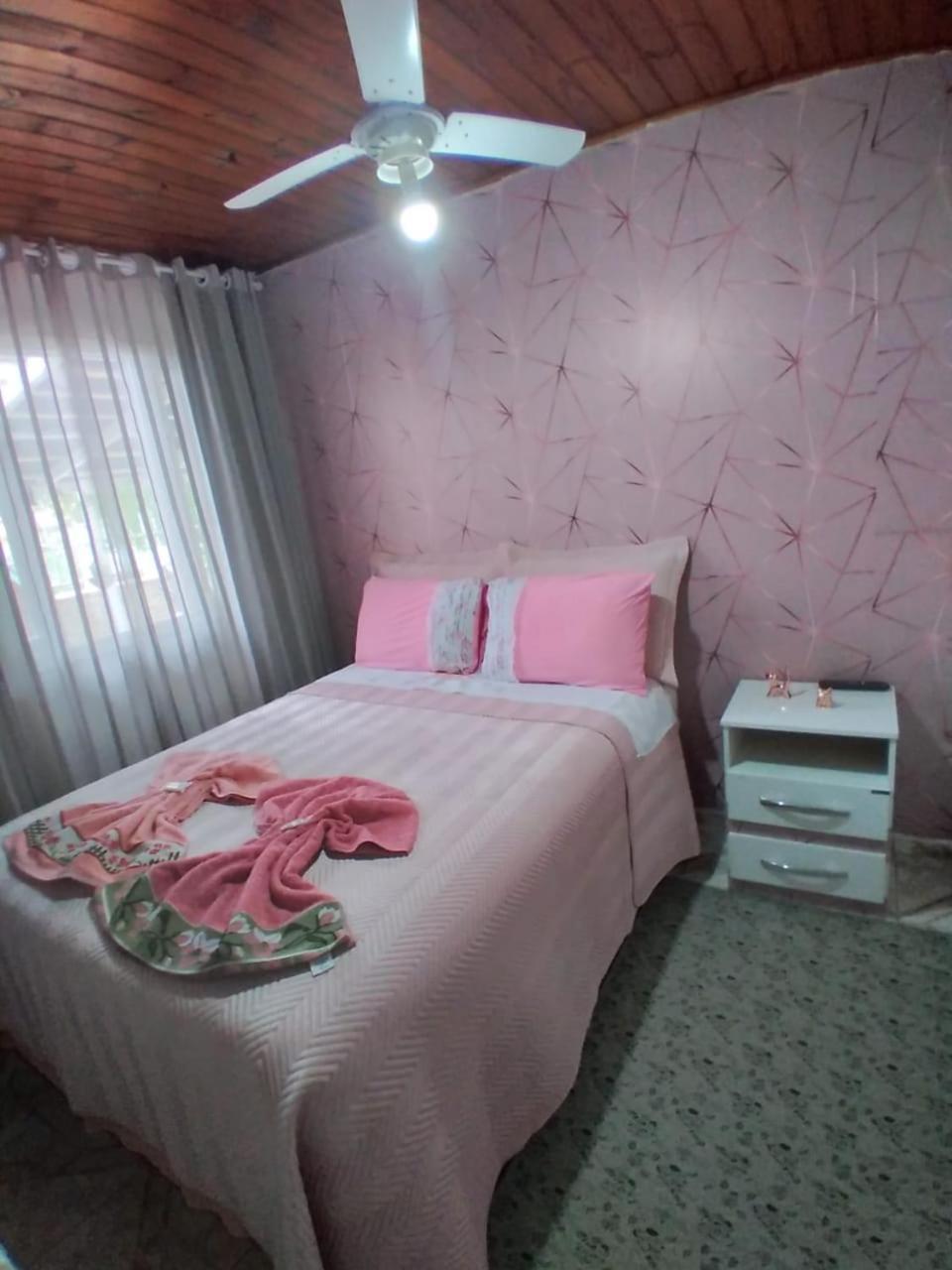 Casa De Temporada Familiar Hotel Urubici Cameră foto